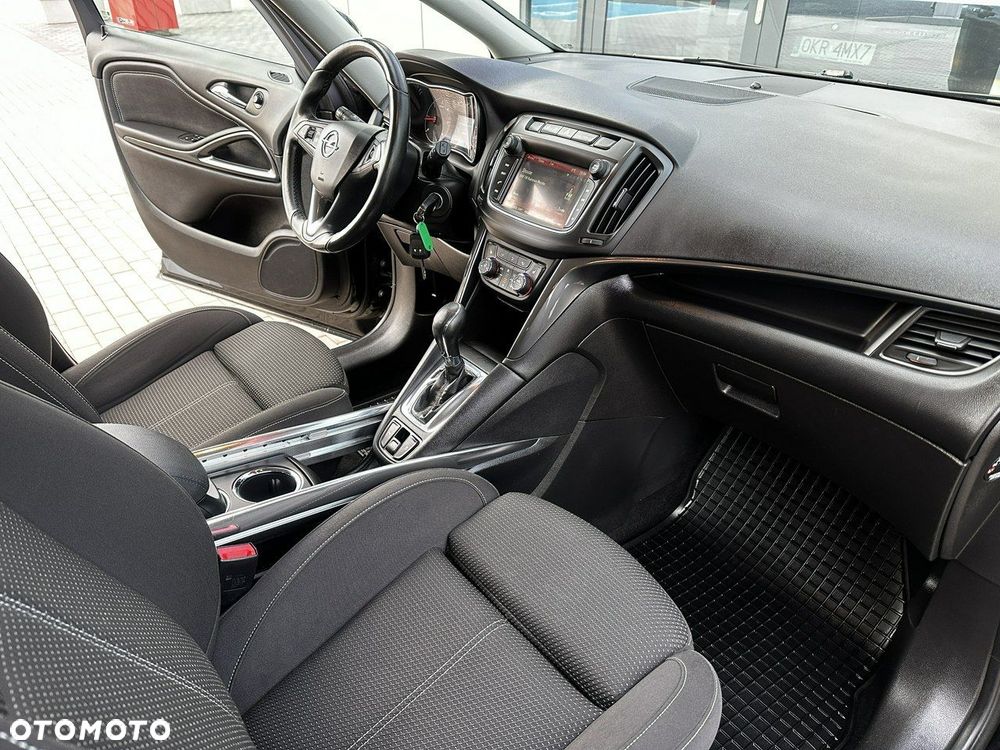 Opel Zafira 2.0 D (CDTI) Automatik Edition - 16
