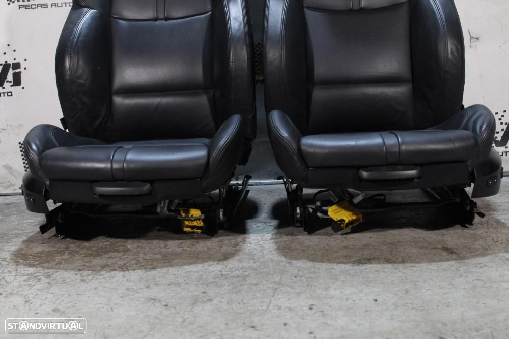 Bancos da Frente BMW M3 E92 em Pele - Elétricos - 9