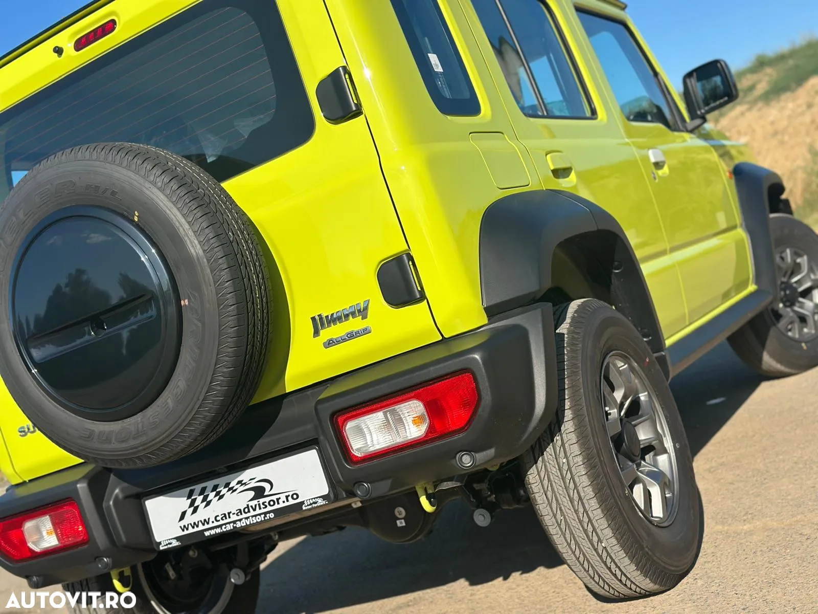 Suzuki Jimny 1.5 ALLGRIP GLX AT - 16