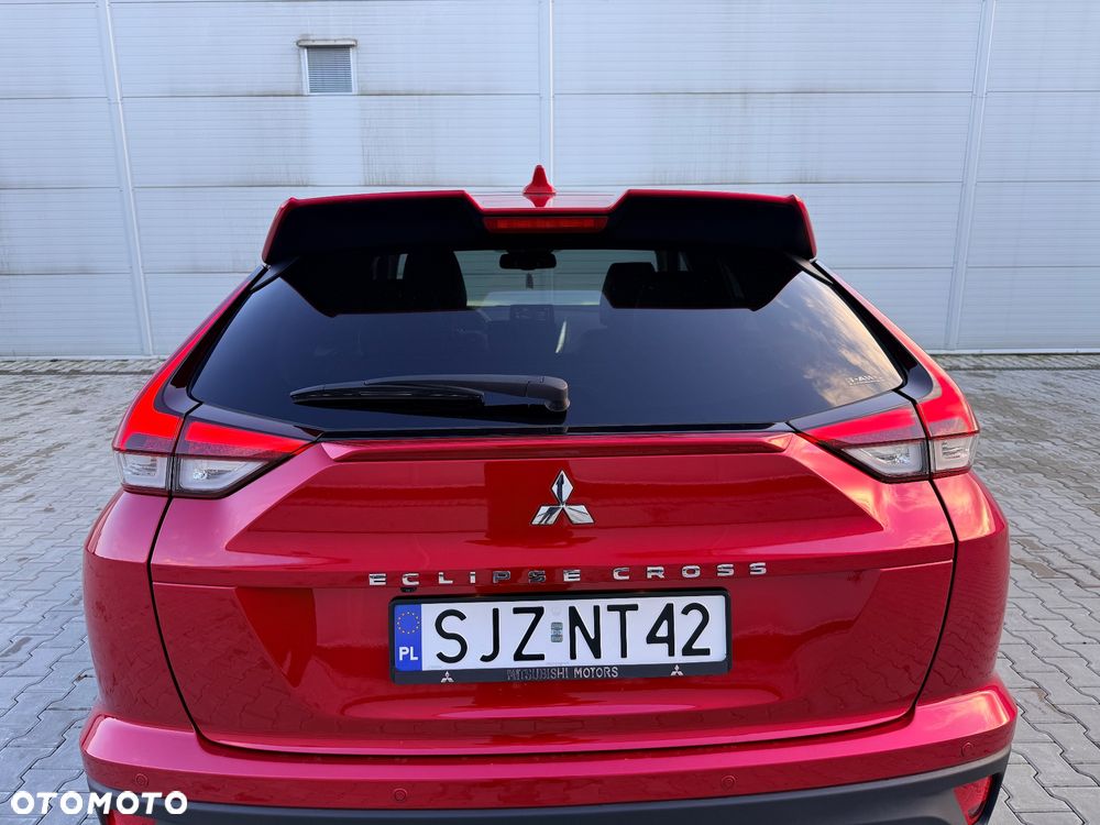 Mitsubishi Eclipse Cross - 11