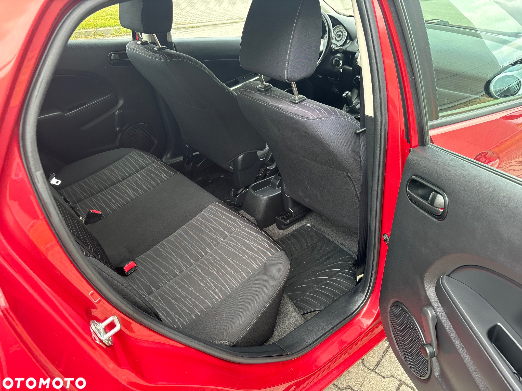 Mazda 2 1.3 Exclusive - 31