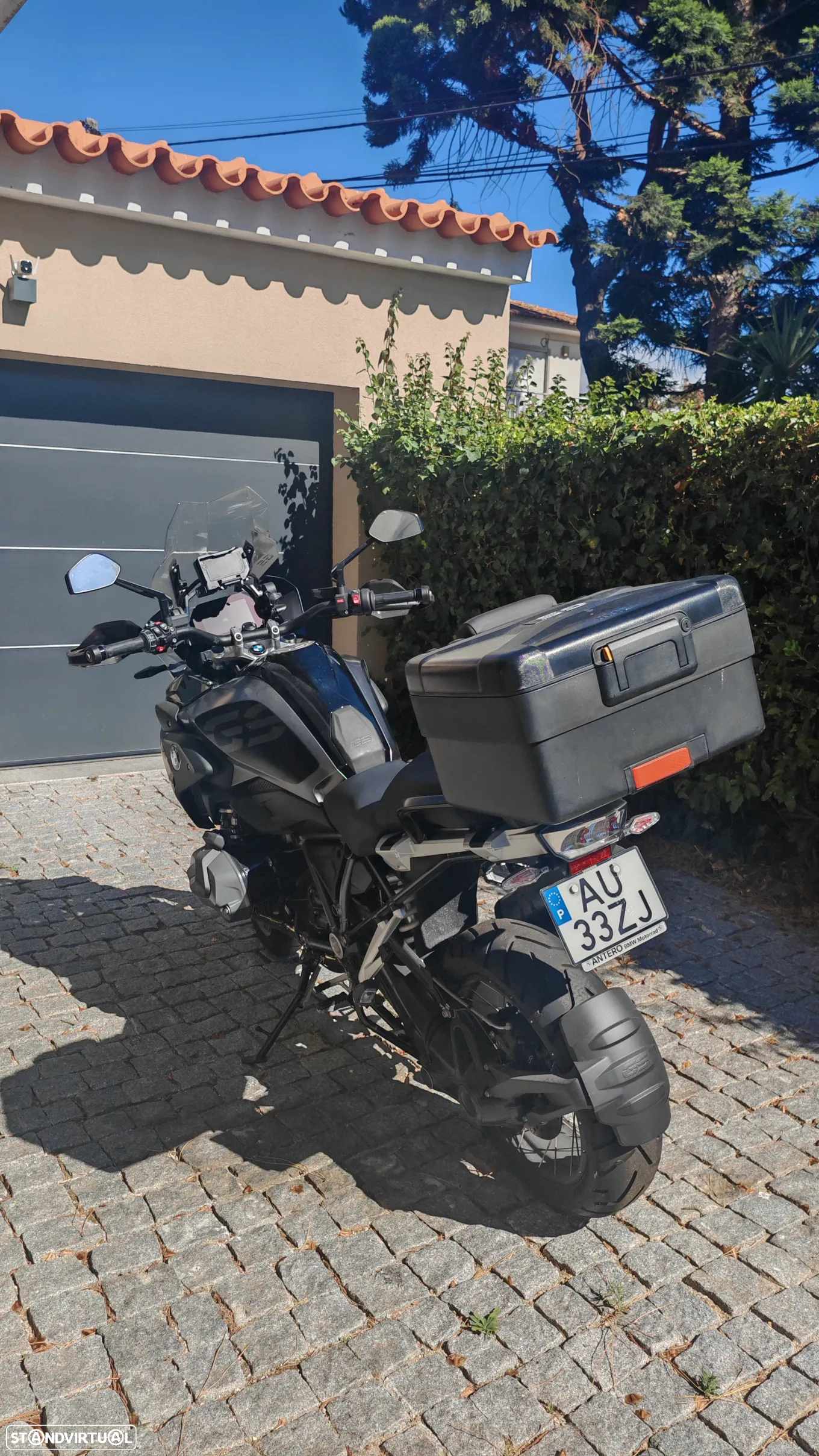 BMW R 1250 GS Triple Black - 4