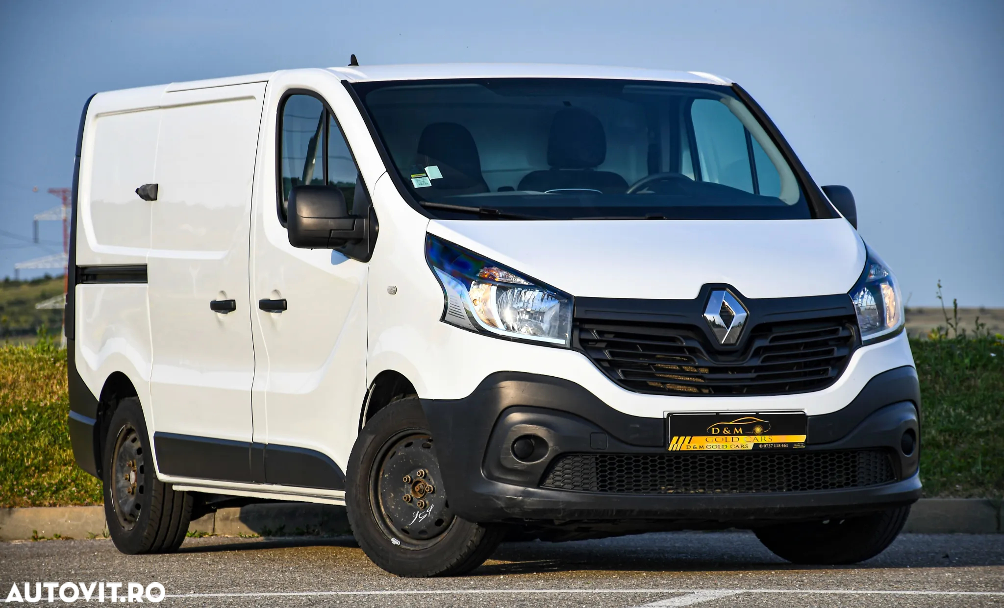 Renault TRAFIC - 7