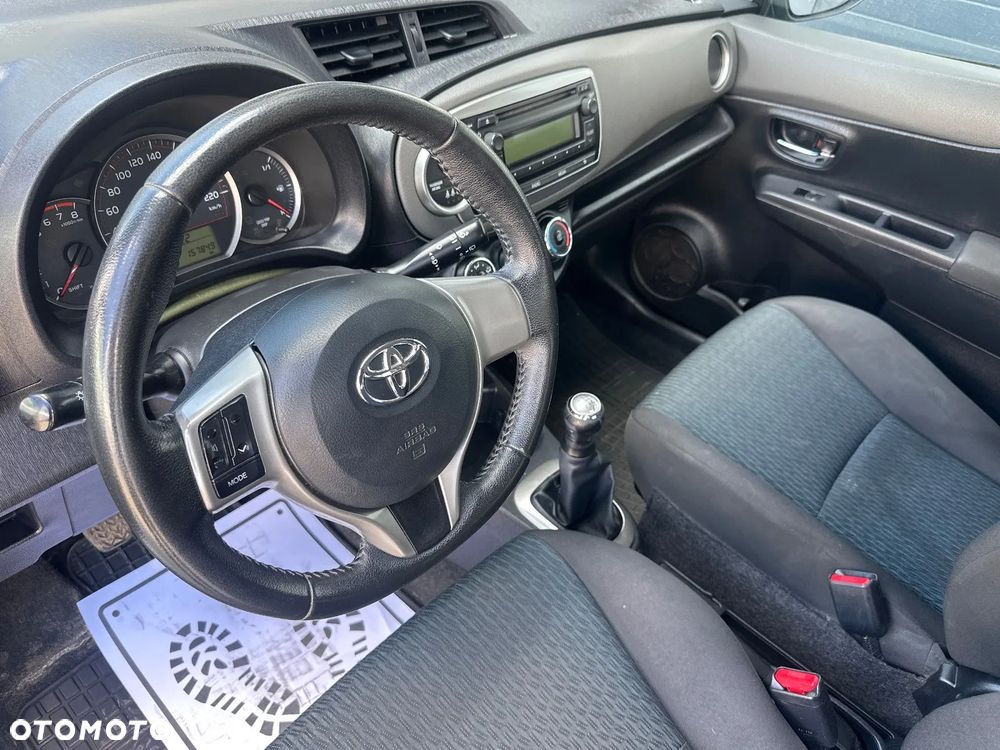 Toyota Yaris 1.0 Luna - 18