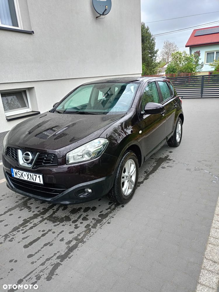 Nissan Qashqai - 1