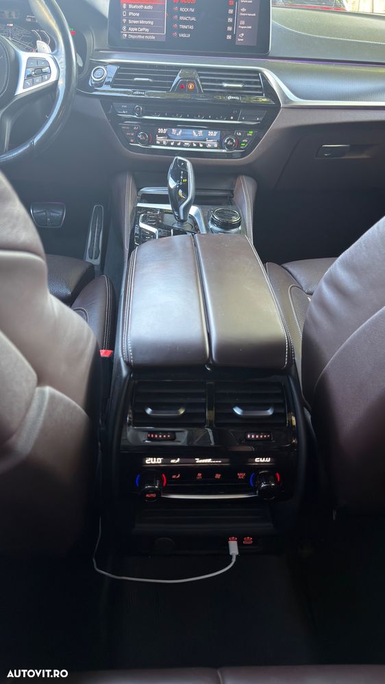 BMW Seria 5 530d xDrive Aut. - 15