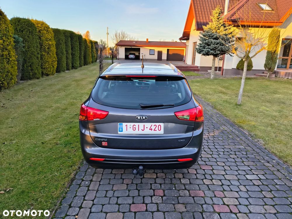 Kia Ceed - 26