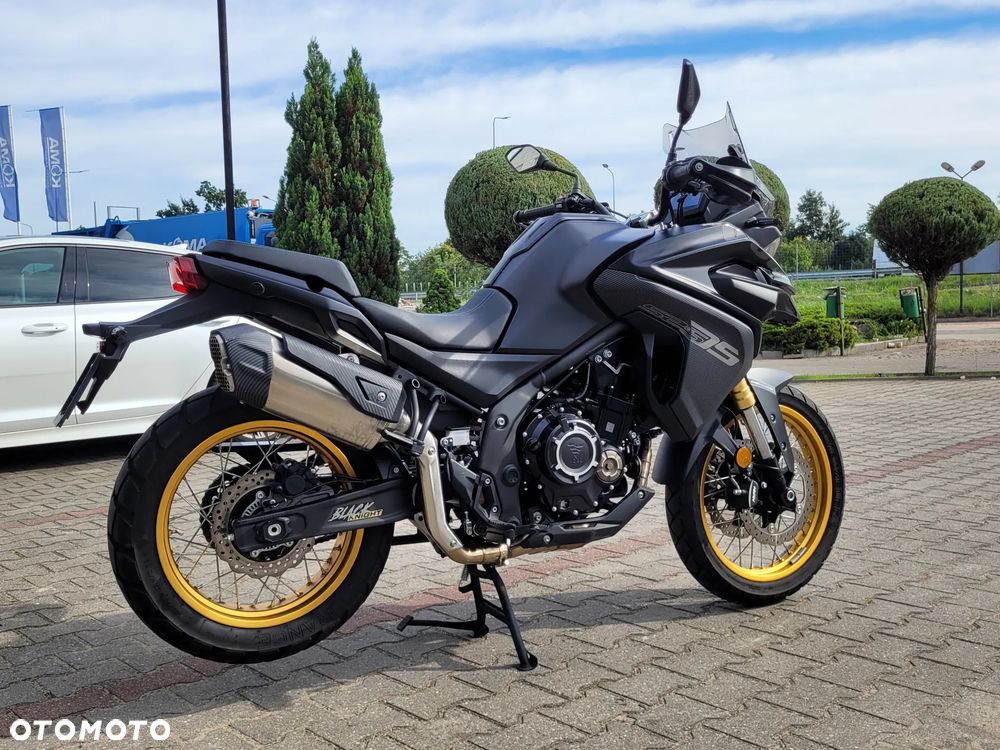 VOGE 525DSX - 6