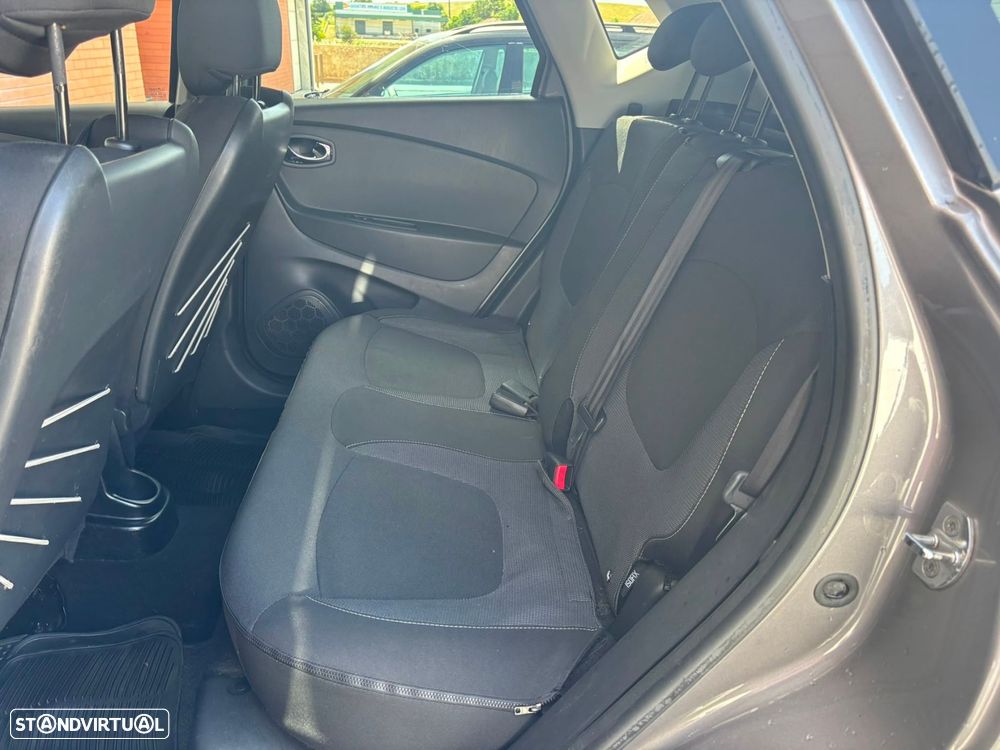 Renault Captur 1.5 dCi Exclusive - 48