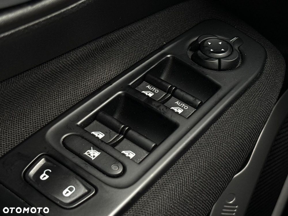 Jeep Renegade - 11