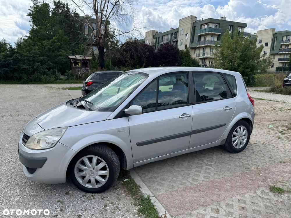 Renault Scenic - 2