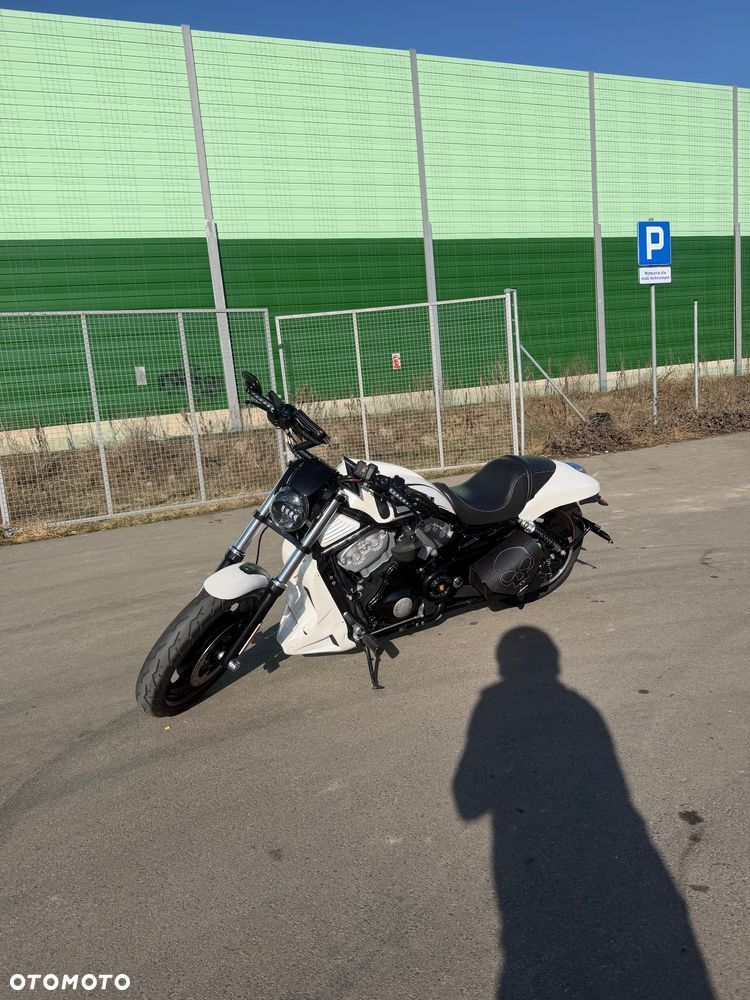 Harley-Davidson V-Rod Night Rod - 4