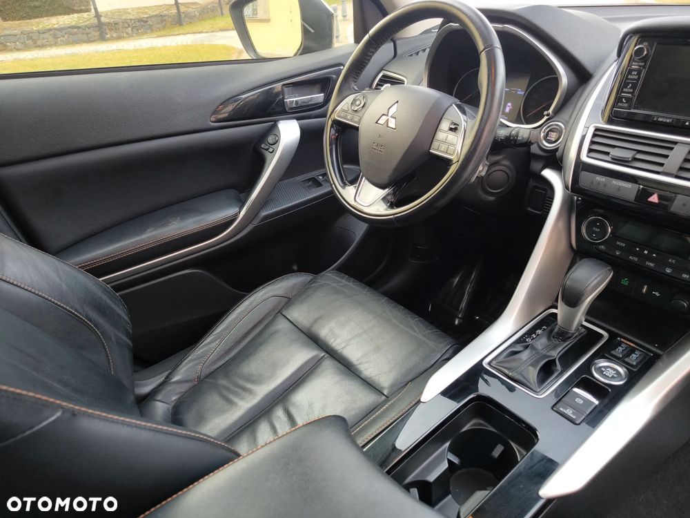 Mitsubishi Eclipse Cross 1.5 T-MIVEC 4WD CVT Diamant+ - 20