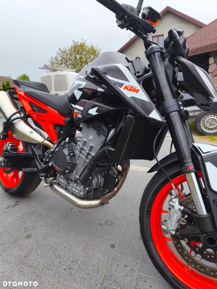 KTM Duke - 19