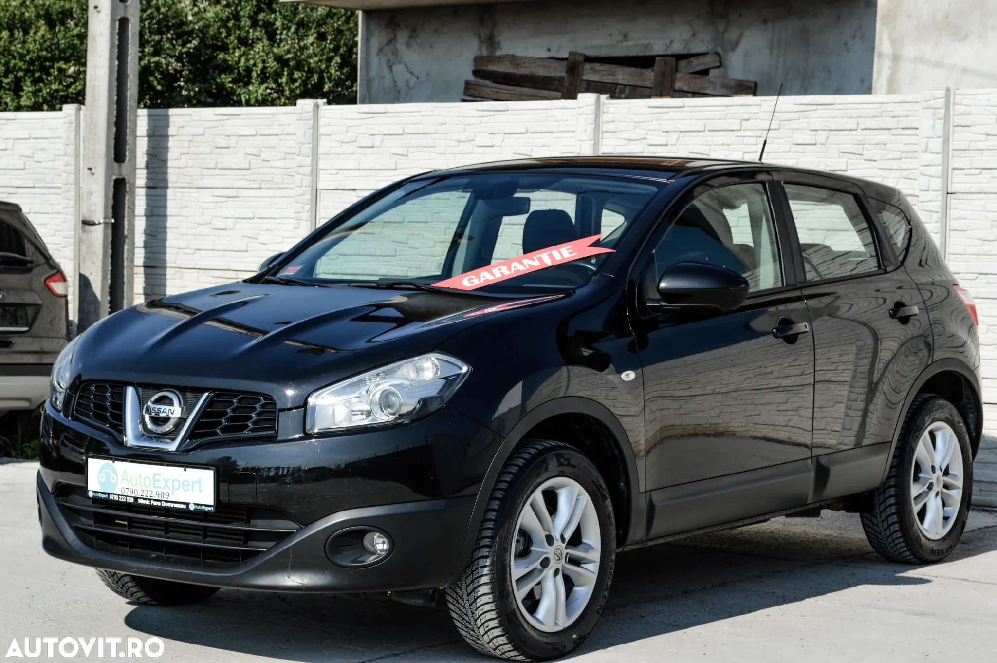 Nissan Qashqai 1.5 DCI Start/Stop N-Connecta - 12