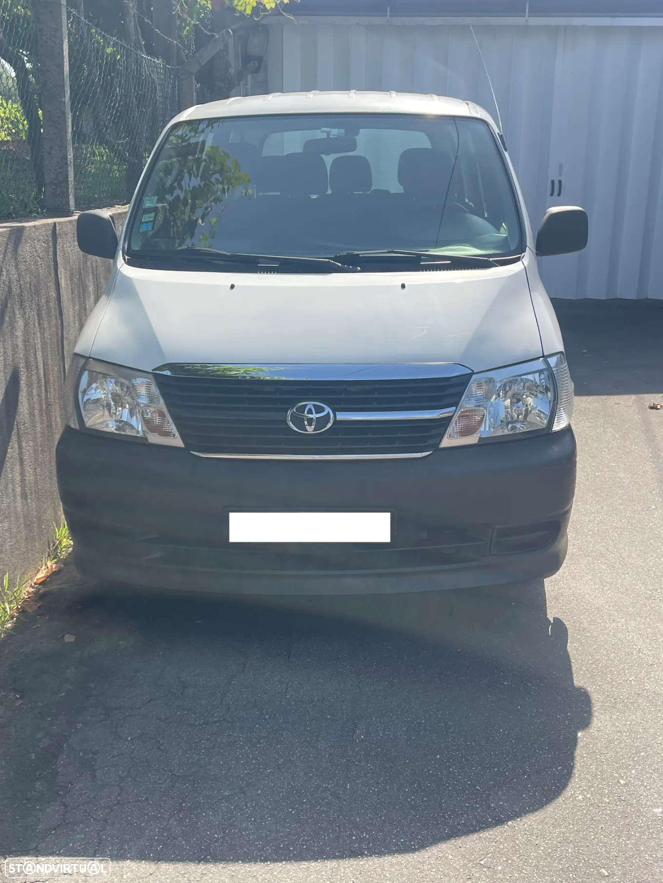 Toyota HiAce 2.5 D-4D Service 2.8T AC - 9