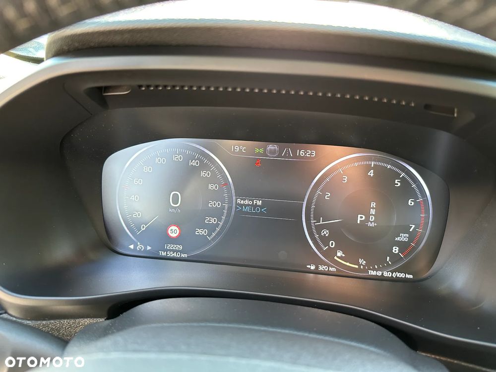 Volvo XC 40 - 9