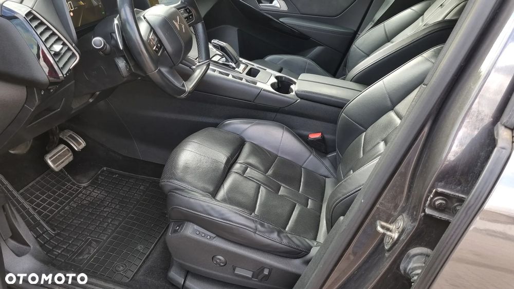 DS Automobiles DS 7 Crossback 2.0 BlueHDi Performance Line + - 18
