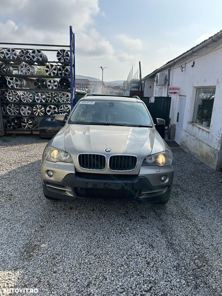 Bara fata BMW X5 E70 2007 - 2010 GRI (1333) model cu spalatoare far - 5