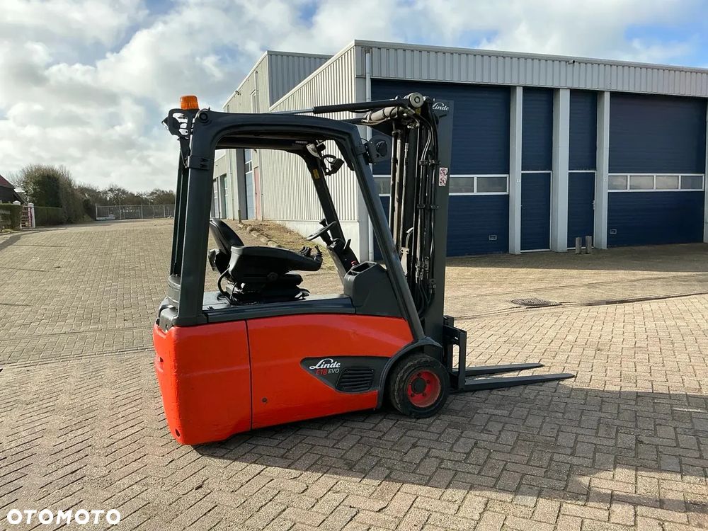 Linde E18-02 - 4