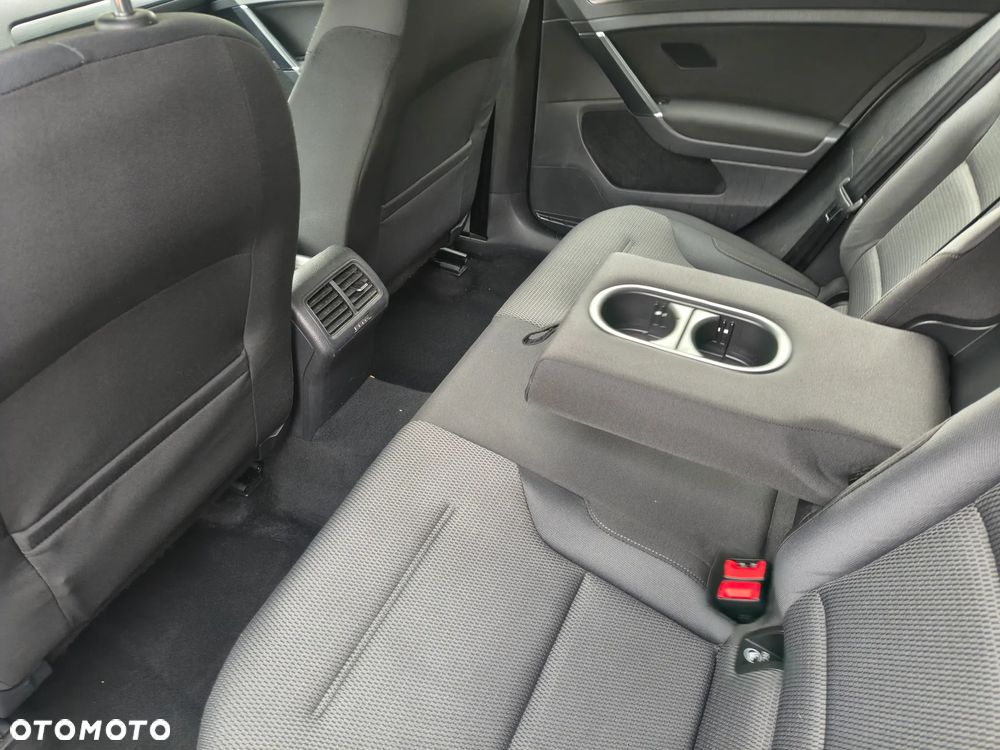 Volkswagen Golf 1.6 TDI BMT Comfortline - 7