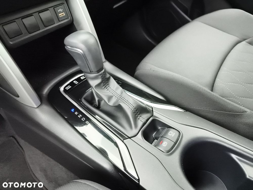 Toyota Corolla Cross - 22