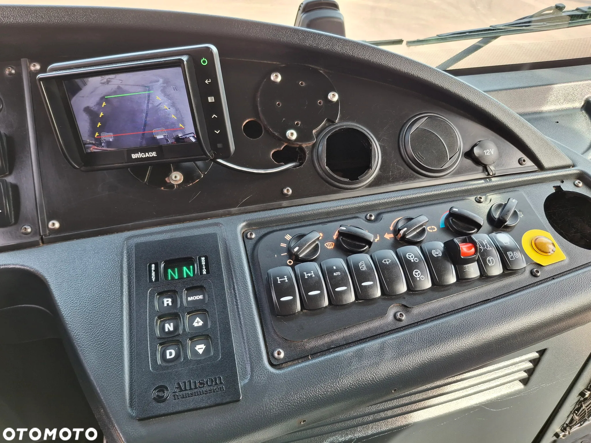 Renault Trucks D-Acces Śmieciarka Dwukomorowa Semat Zoeller Euro 6 2020r Odpady Segregacja 2 Komory 3 Osie - 26