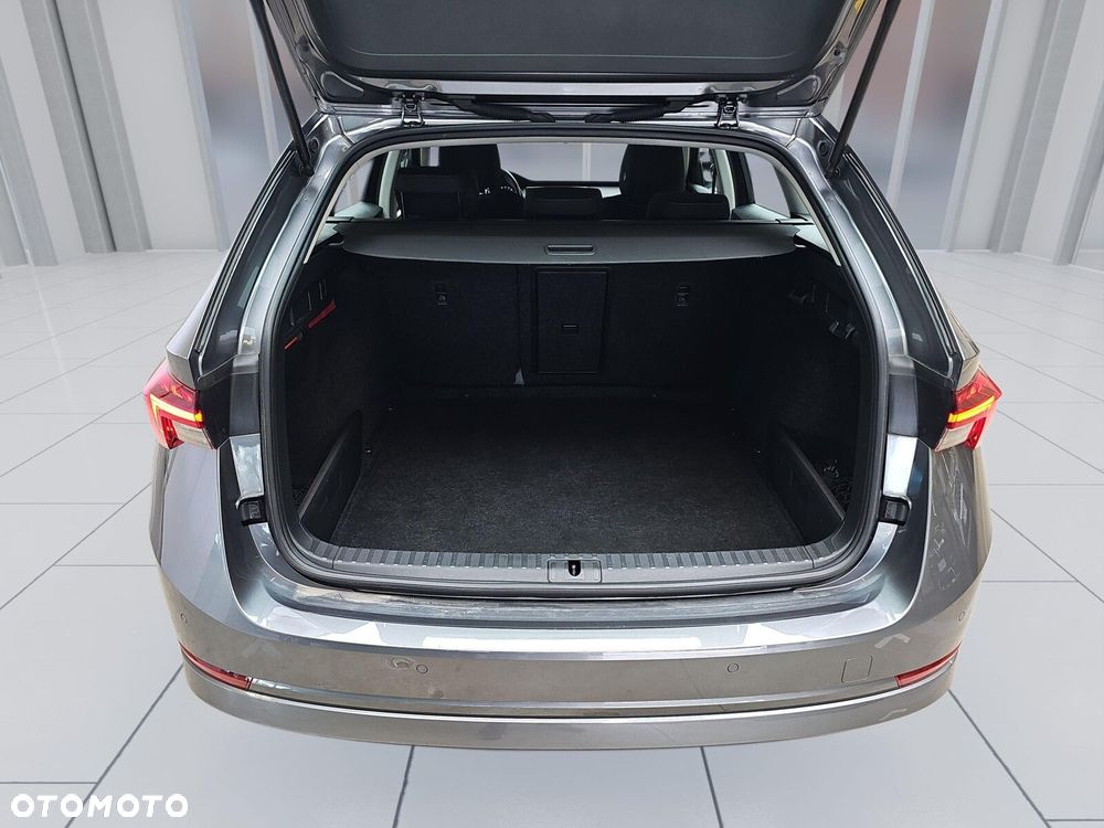 Skoda Octavia 2.0 TDI Ambition DSG - 20