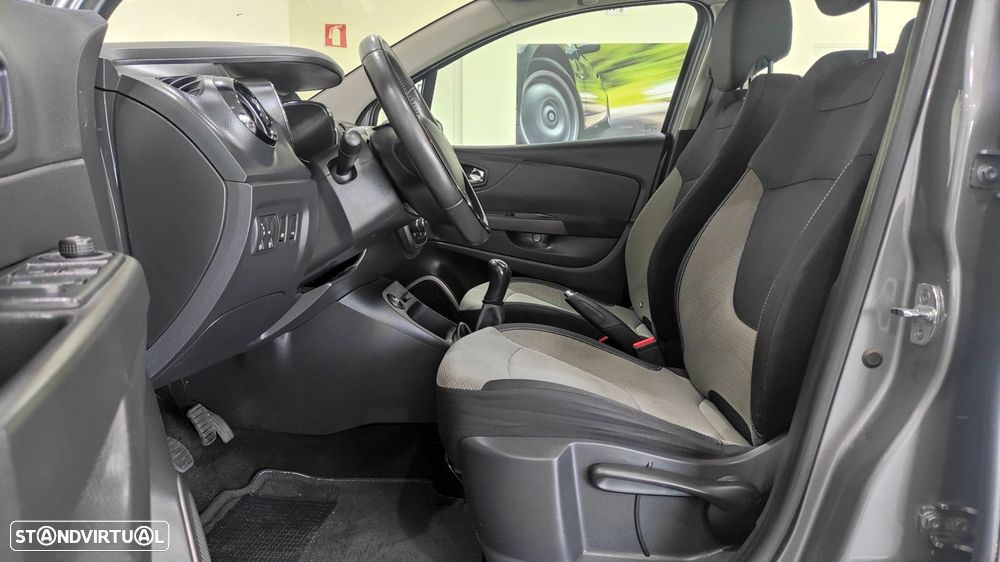 Renault Captur 1.5 dCi Sport - 16