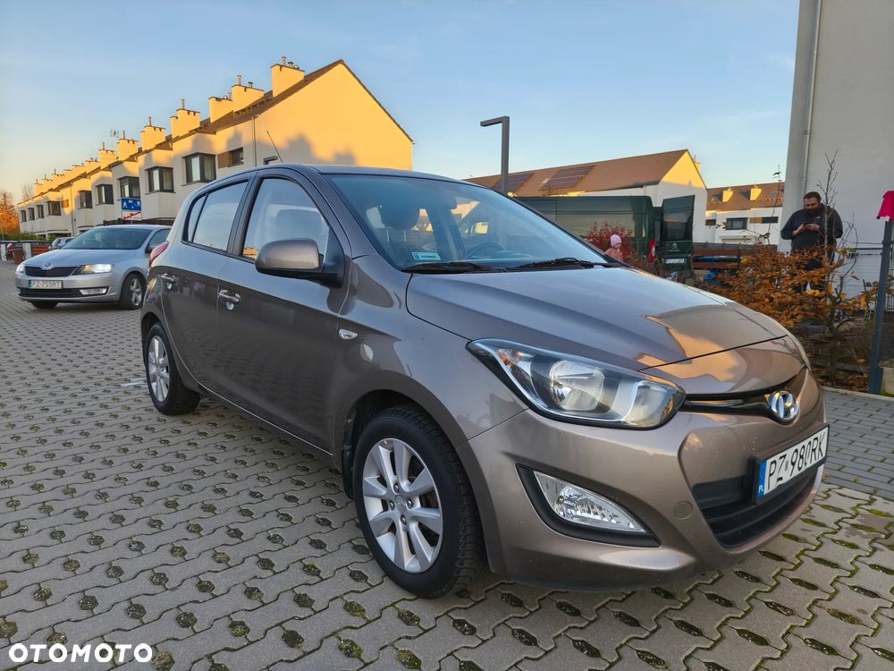 Hyundai i20 1.25 Wersja Jubileuszowa - 12
