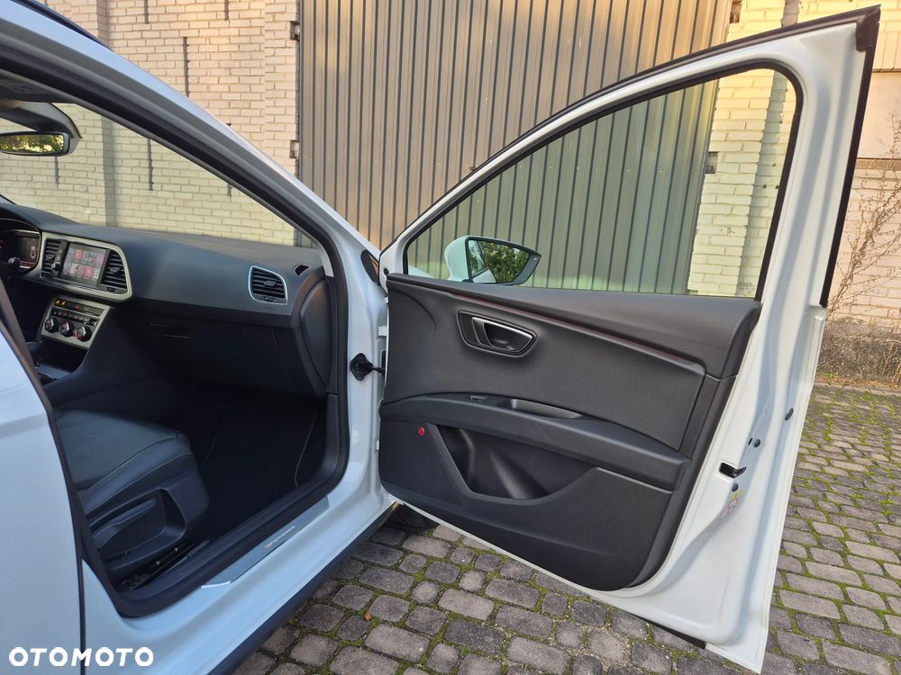 Seat Leon 2.0 TSI 4Drive DSG OPF X-Perience - 37