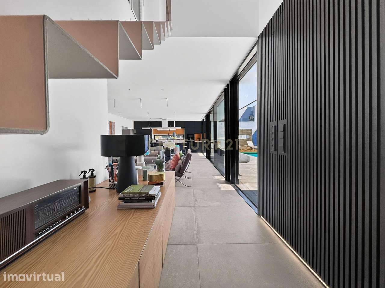Moradia T3 de Excelência na Aroeira  – Conforto, Elegância e Qualidade - Grande imagem: 5/25