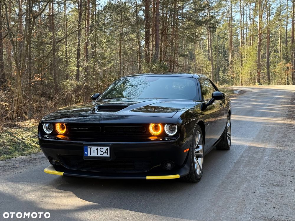 Dodge Challenger 5.7 R/T - 17