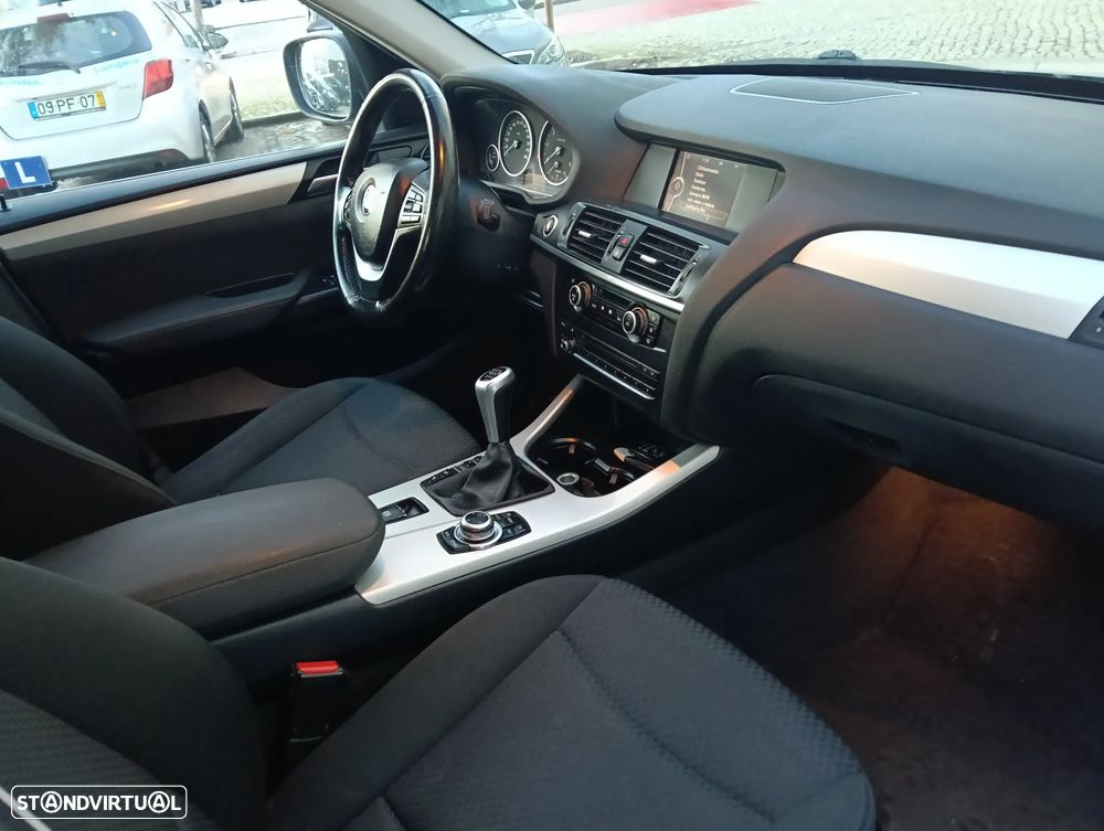 BMW X3 20 d xDrive - 11