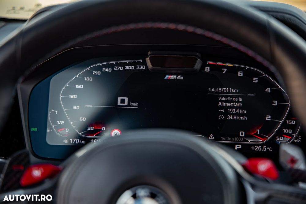 BMW M4 Competition M xDrive AT - 32