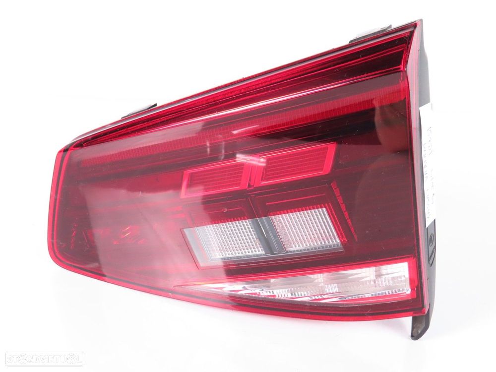 Farolim da mala LED Direito Usado / Original VW PASSAT Variant (3G5/CB5) 3G99450... - 2