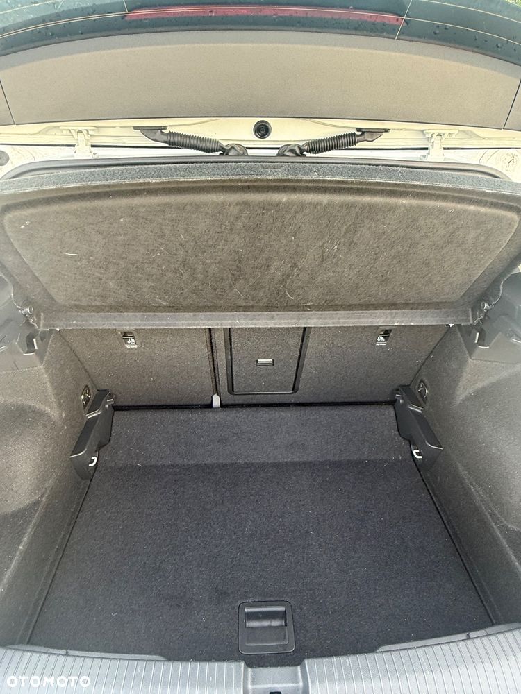 Volkswagen T-Roc 1.5 TSI Life Plus DSG - 6