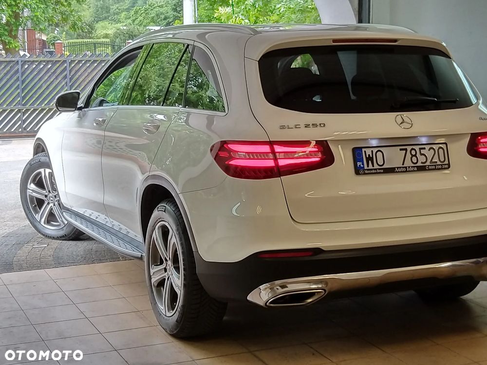 Mercedes-Benz GLC - 1