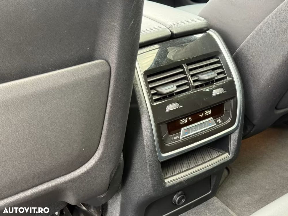 BMW X5 xDrive45e - 19