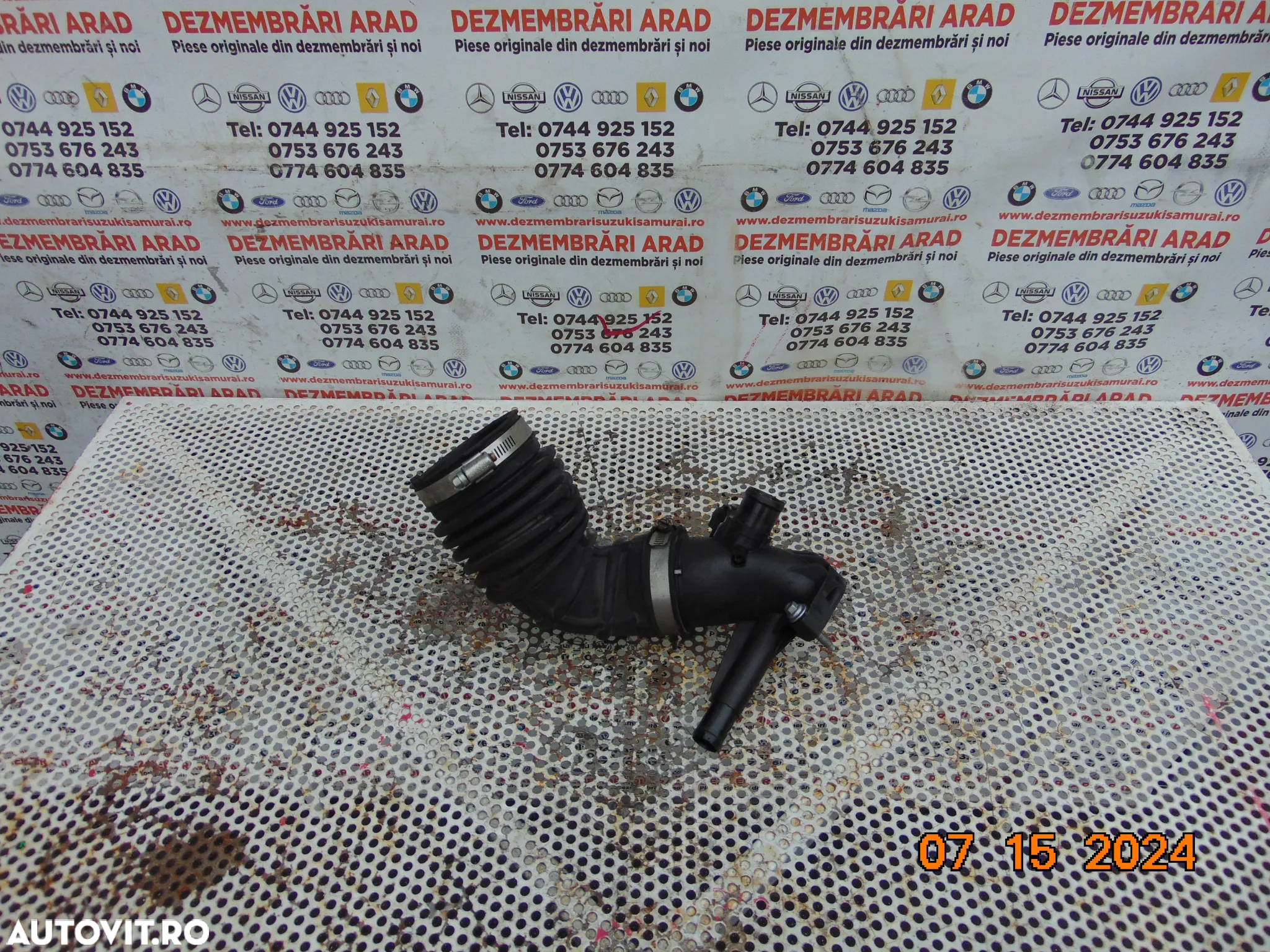 Furtun admisie aer Nissan qashqai j11 1.5 Renault kadjar clio dacia duster logan lodgy dokker cod 165763616r tub aer admisie - 2
