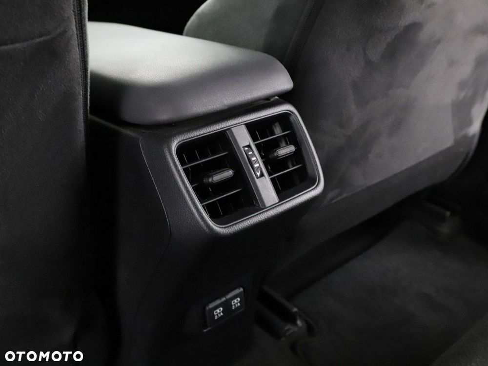 Lexus UX 250h GPF Business 2WD - 39