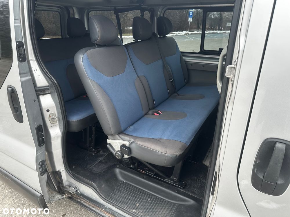 Renault Trafic - 11