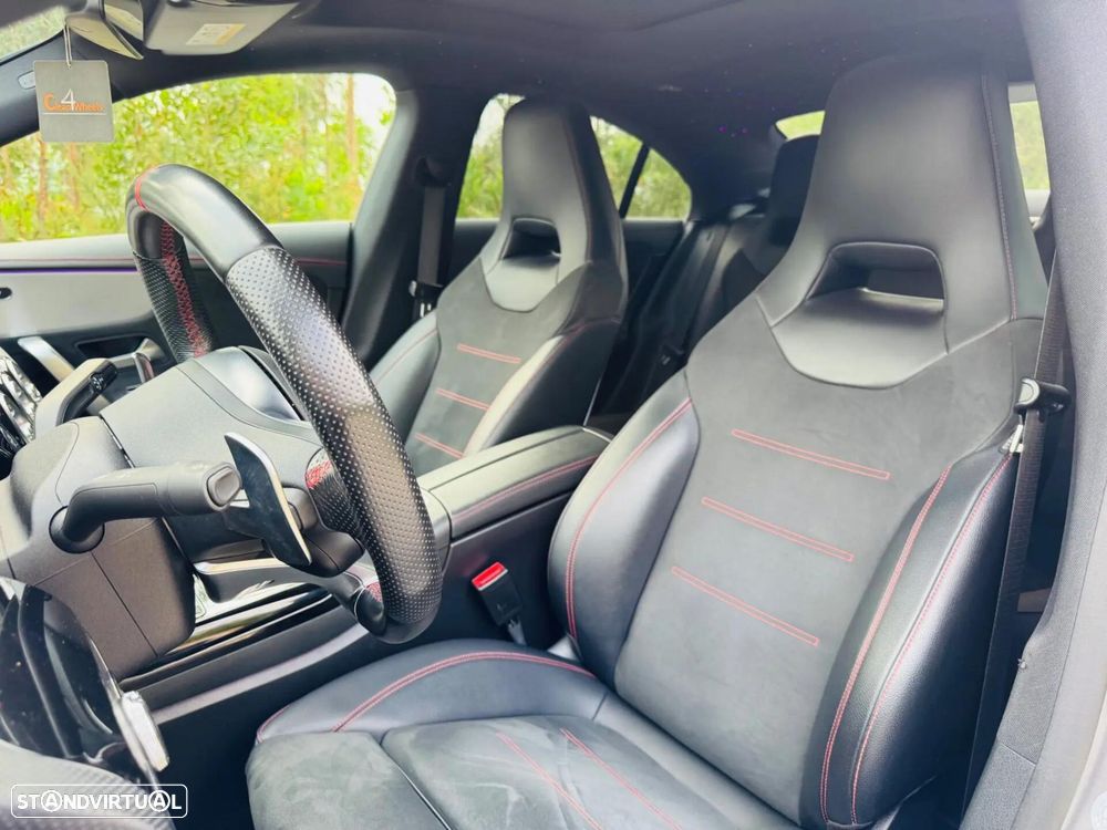 Mercedes-Benz CLA 35 AMG 4Matic Speedshift 8G-DCT Line Advanced Plus - 25