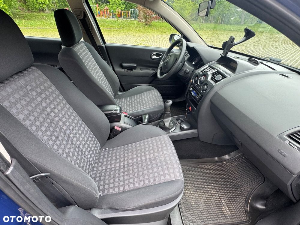 Renault Megane 1.5 dCi Confort Authentique - 18