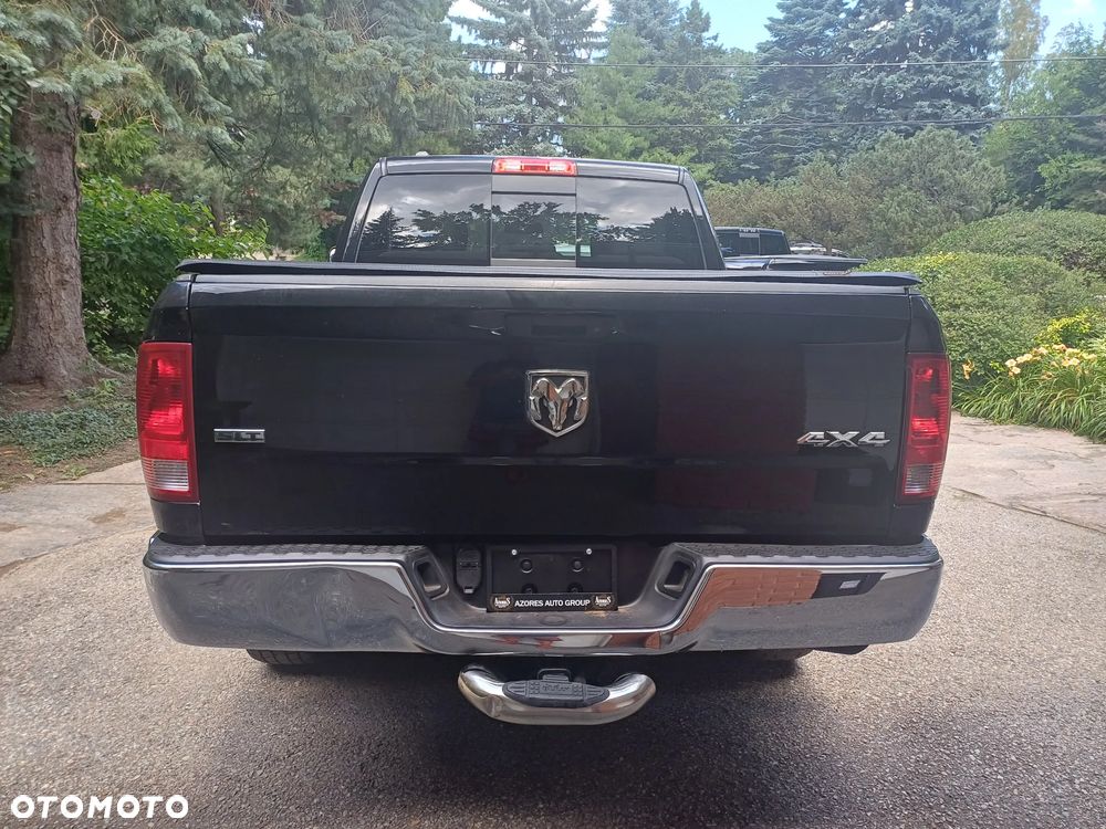 Dodge RAM - 4