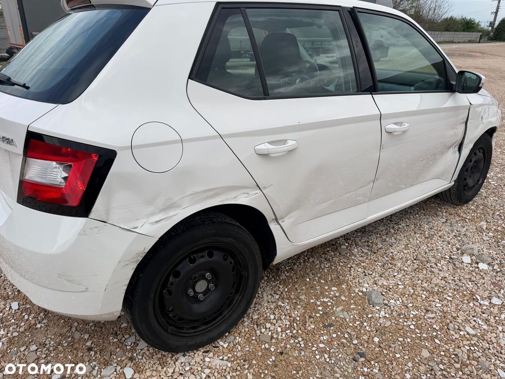 Skoda Fabia 1.0 MPI Ambition - 22