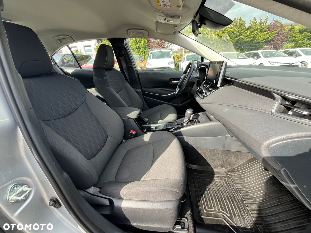 Toyota Corolla 1.8 Hybrid Comfort - 26