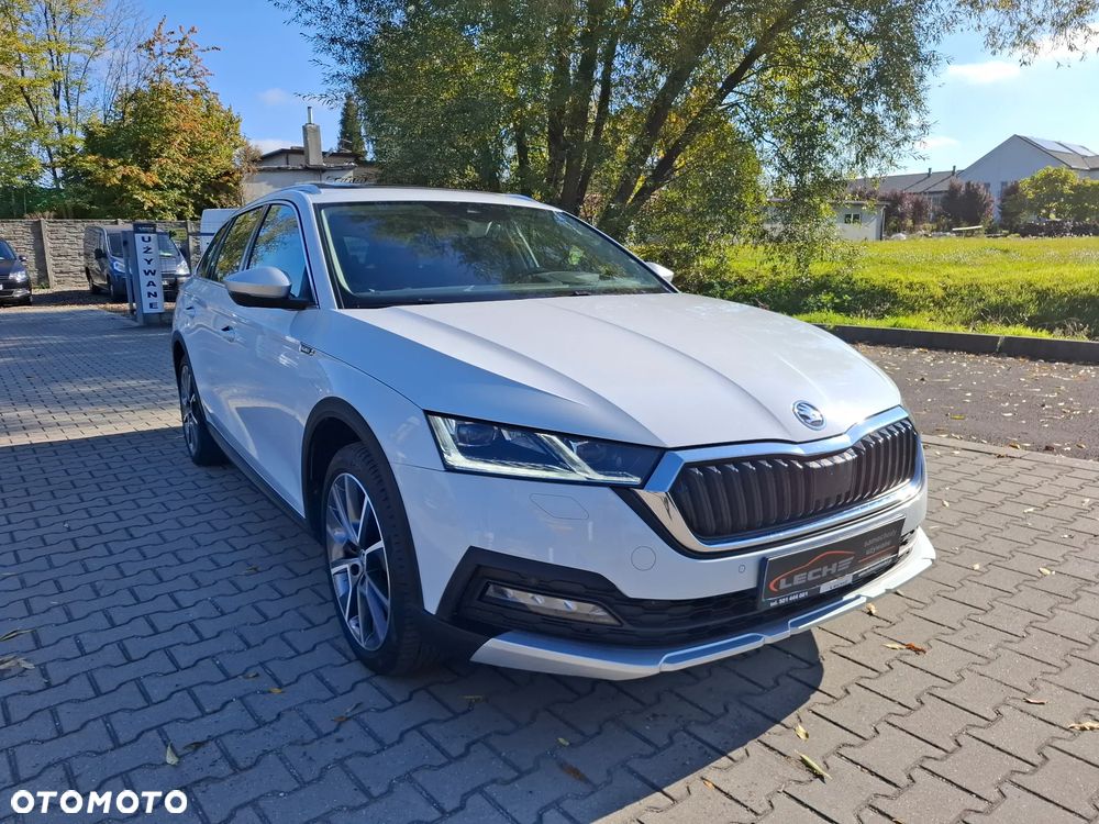 Skoda Octavia 2.0 TDI DSG 4x4 Scout - 6