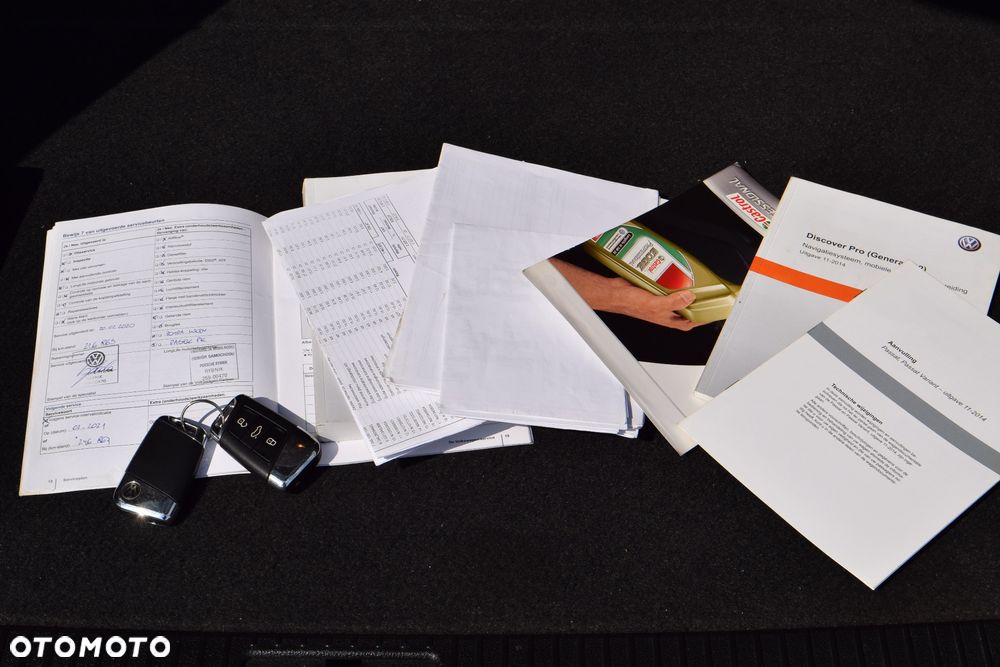 Volkswagen Passat 2.0 TDI (BlueMotion Technology) Highline - 24