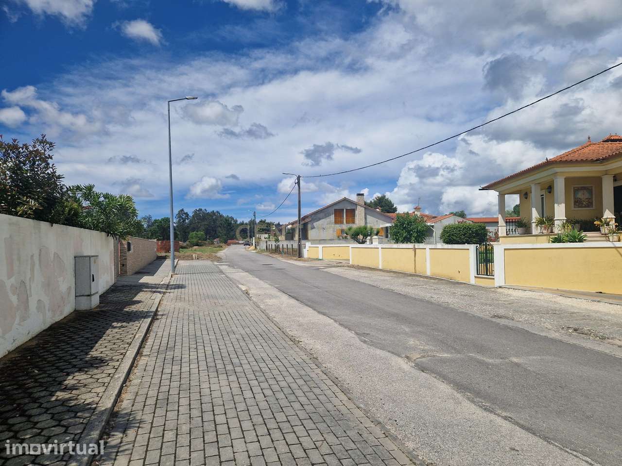 Terreno com Acesso à Estrada em Vagos, Aveiro - 1.850m² - Grande imagem: 3/6
